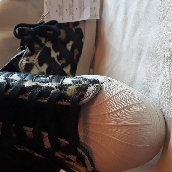 ADIDAS Superstar 82 NWT - Picture 4 of 4